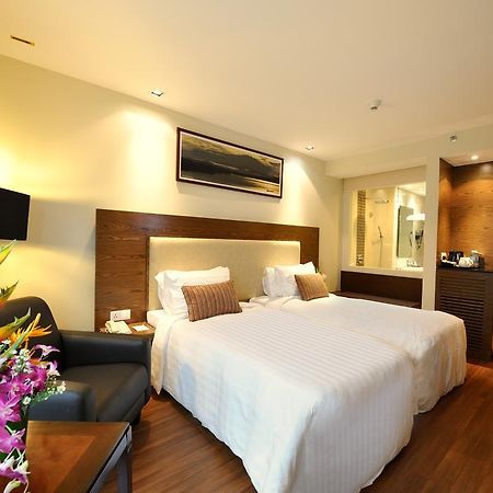 Grand Borneo Hotel Kota Kinabalu Eksteriør bilde