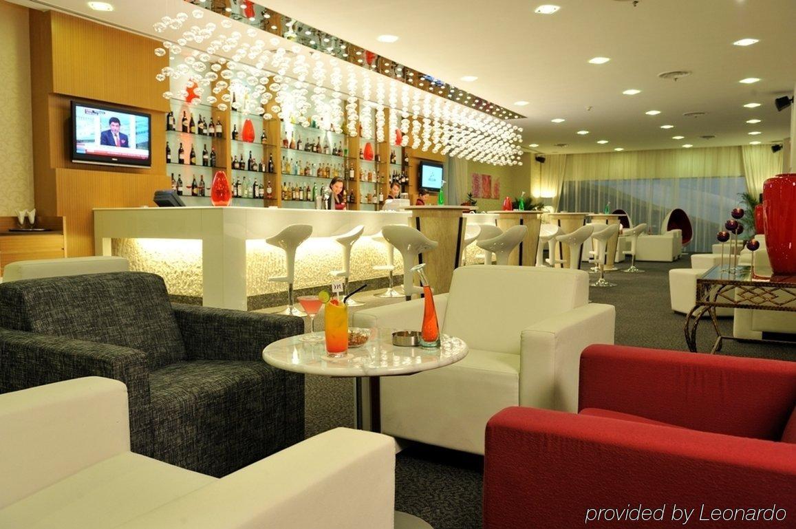 Grand Borneo Hotel Kota Kinabalu Eksteriør bilde