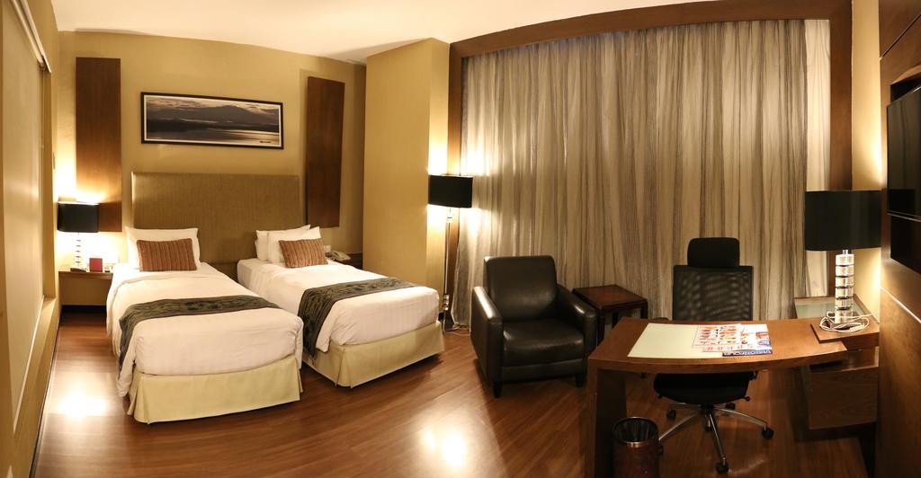 Grand Borneo Hotel Kota Kinabalu Eksteriør bilde