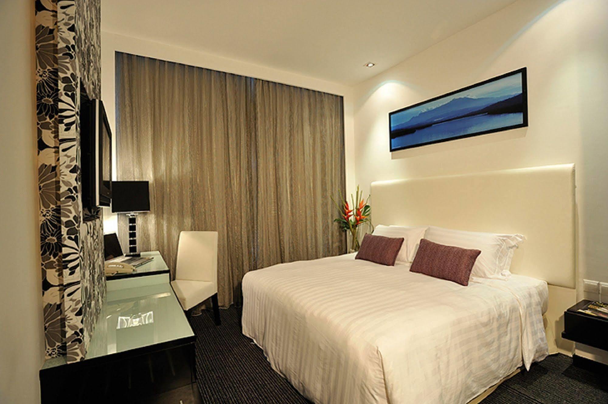 Grand Borneo Hotel Kota Kinabalu Eksteriør bilde